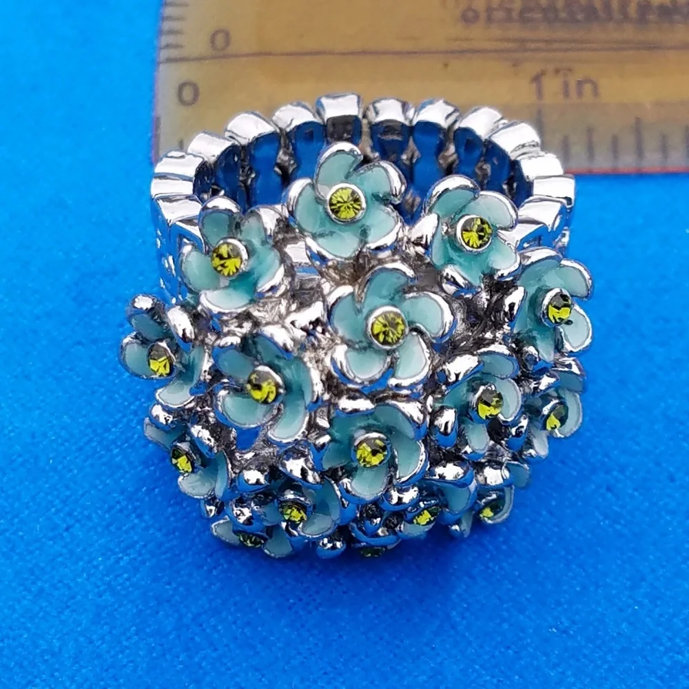 Fashion Flower Stretch Ring